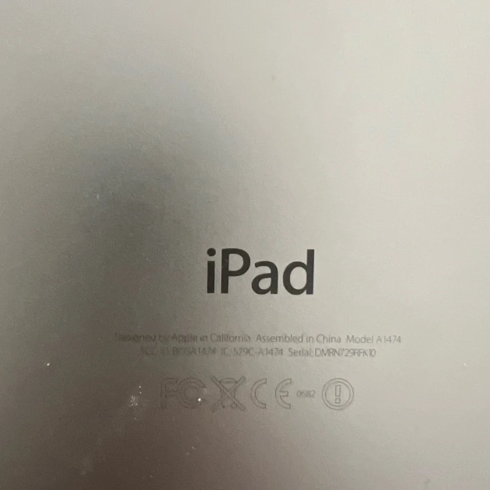Apple IPad Air, 1st generation A1474